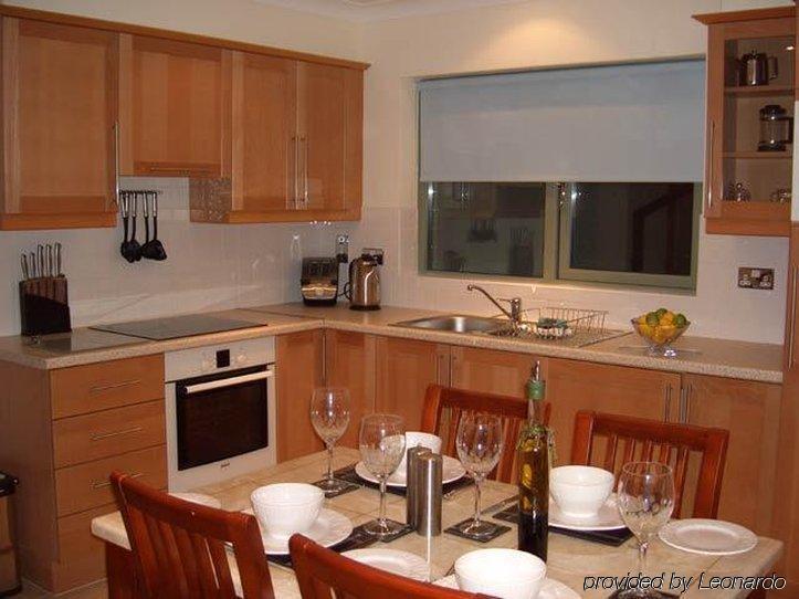 Park Place Apartments Killarney Room photo